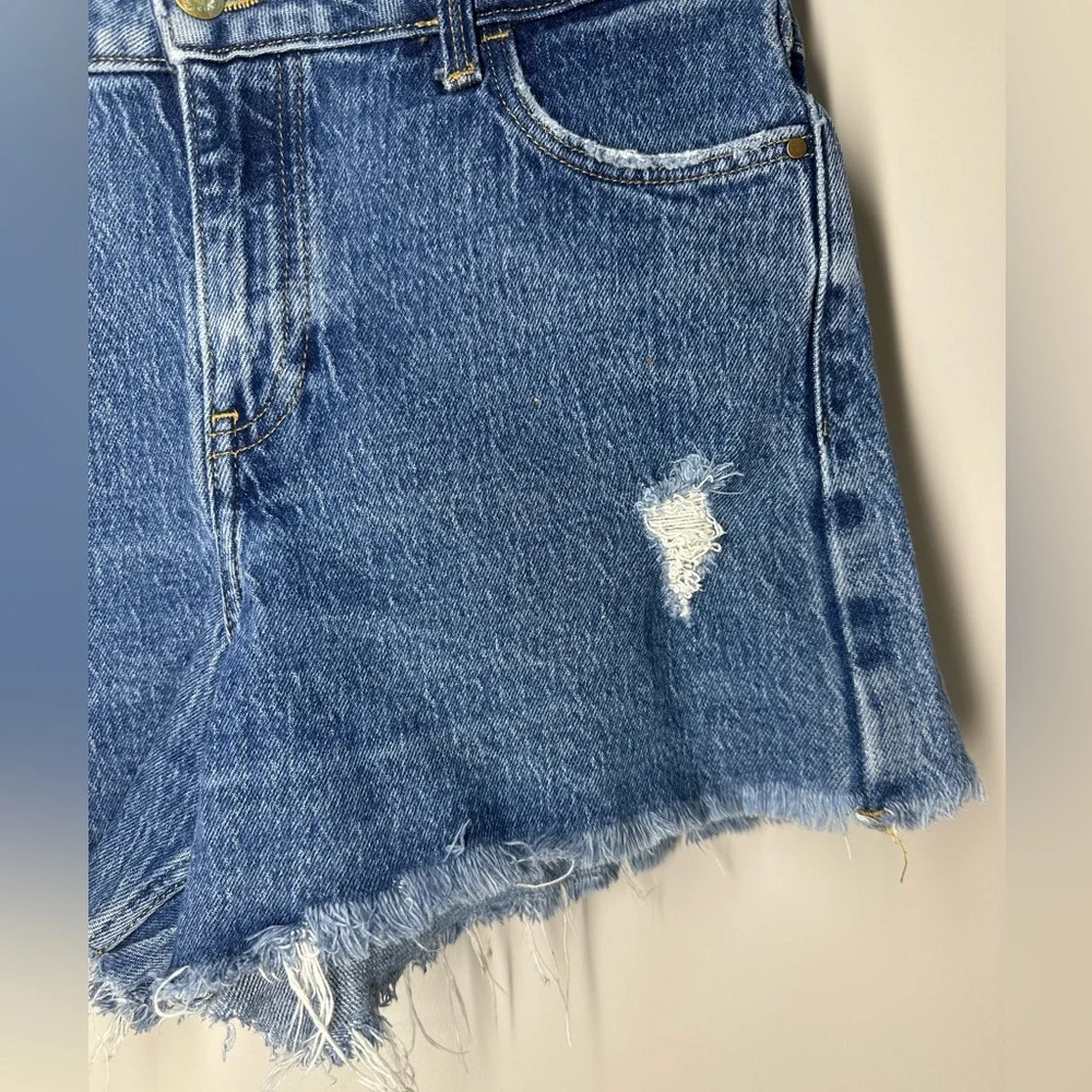 Wrangler Distressed Blue Jean‎ Shorts women size 24